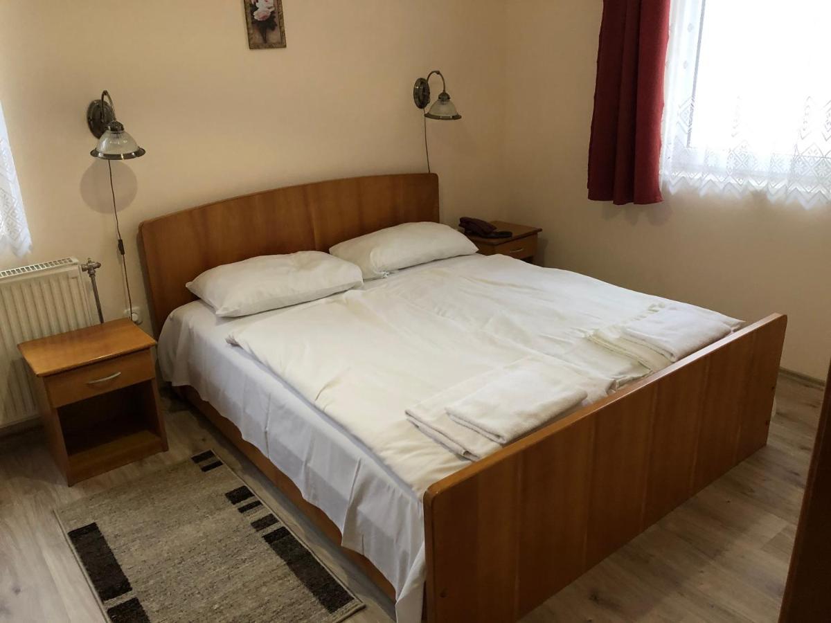 Festetich Kastelyszallo Es Zsuzsanna Hotel 3*